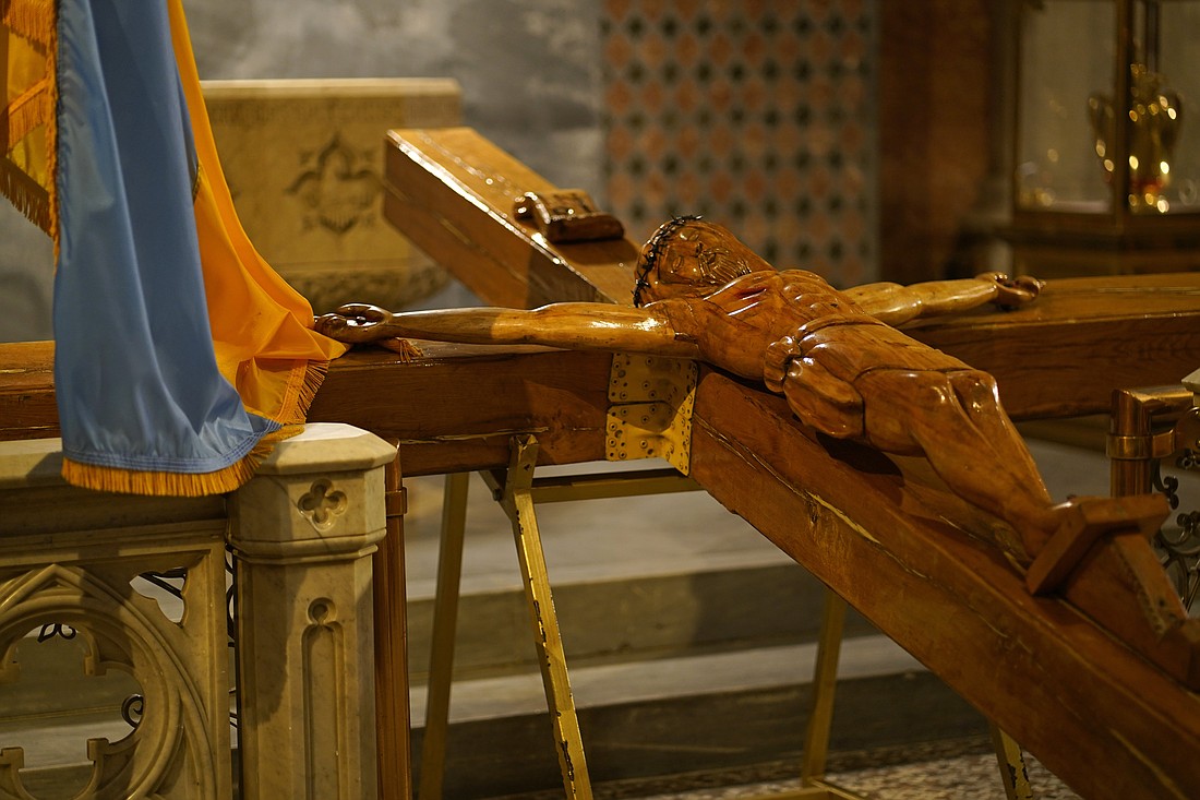 The "Cross of Gratitude" is seen March 24, 2022, at St. Patrick's Cathedral in New York City. The pilgrimage crucifix, which was created in Lviv, Urkaine, to mark the 2,000th anniversary of the passion, death and resurrection of Jesus in 2033, has traveled to more than 46 countries around the world. Currently, it is seen as a source of hope and trust in Christ during this time of war and crisis in Ukraine. (CNS photo/Gregory A. Shemitz)