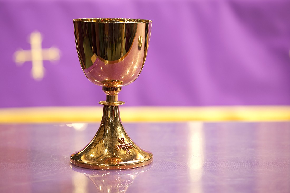 “The Power of One Hour” video series, the brainchild of the diocesan Communications Department, will break the Mass down into five 15-minute videos: Mass Prep, Introductory Rites, Liturgy of the Word, Liturgy of the Eucharist and Communion & Concluding Rites. (iStockphoto.com)
