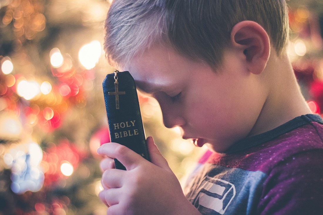 Elizabeth Scalia, editor at large for OSV, calls on parents to lead by example in teaching their children to pray. (Unsplash photo)