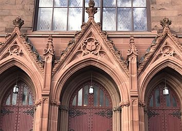 DIOCESE CANCELS PUBLIC MASSES