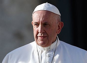 Pope writes editorial in Spanish magazine