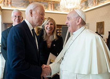 'KEEP RECEIVING COMMUNION'