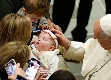 Pope: The lonely can find an 'ally' in St. Joseph, guardian of Jesus and Mary  