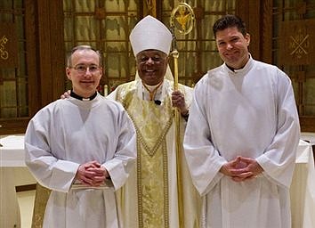 Two Albany seminarians installed as acolytes