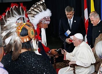 Pope arrives in Canada focused on elders and on repentance  