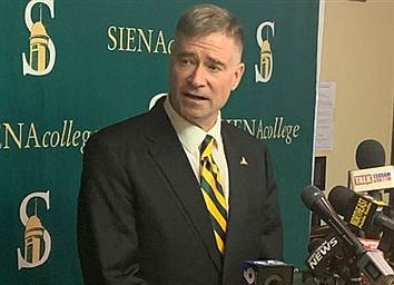 Gibson, Siena president, to retire at end of school year  