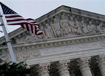 Supreme Court appears ready to support web designer in free speech case  