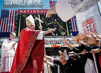 Pope Benedict's 2008 U.S. visit a whirlwind with timely, pointed messages  