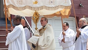 WALKING WITH JESUS THROUGH STREETS OF ALBANY