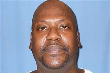 Supreme Court overturns conviction for death-row inmate for jury-selection bias