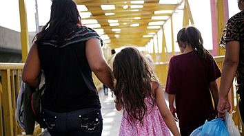 New Trump administration rule could detain migrant children indefinitely