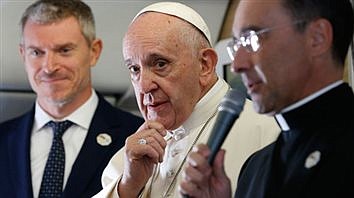 Pope: It's 'an honor when Americans attack me'